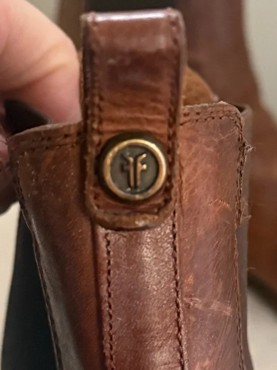 Frye Melissa Chelsea Boots in Cognac Leather Size 8.5 - Picture 12 of 16